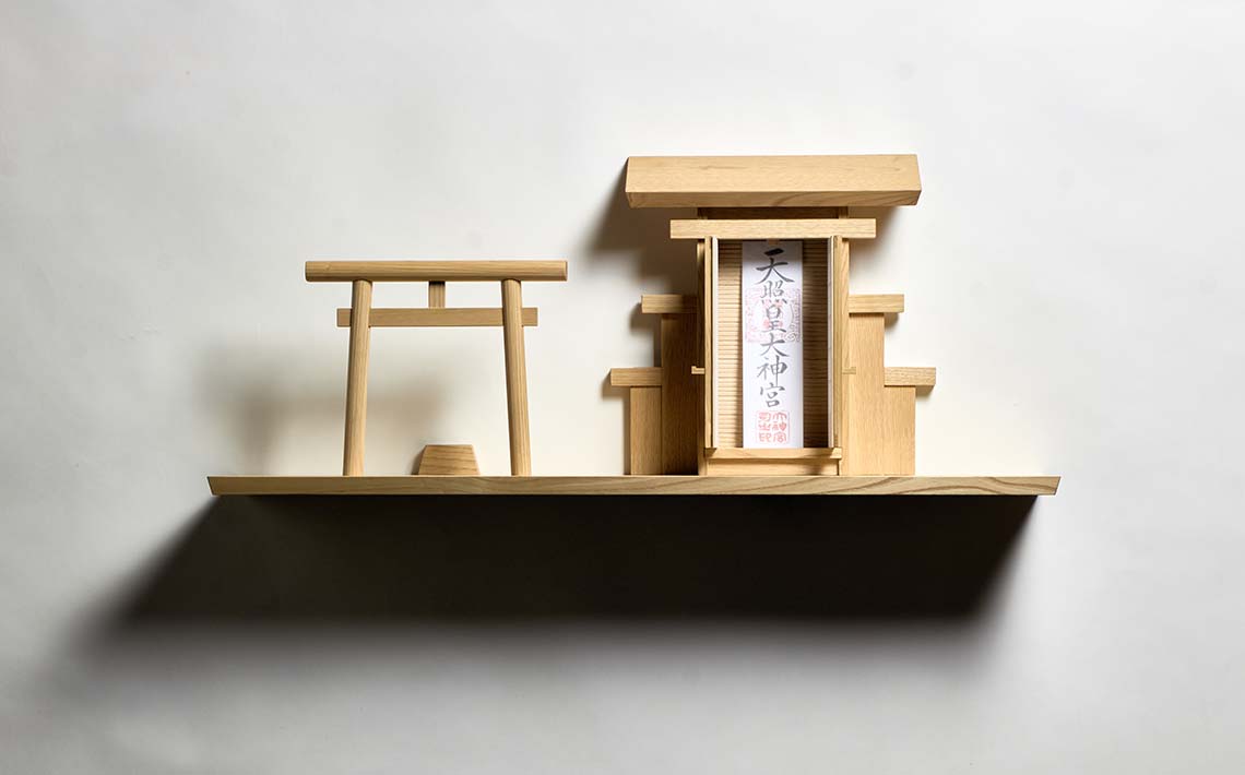INARI kamidana by DAIKUKAI - natural finish - japanese traditional design in chestnut wood