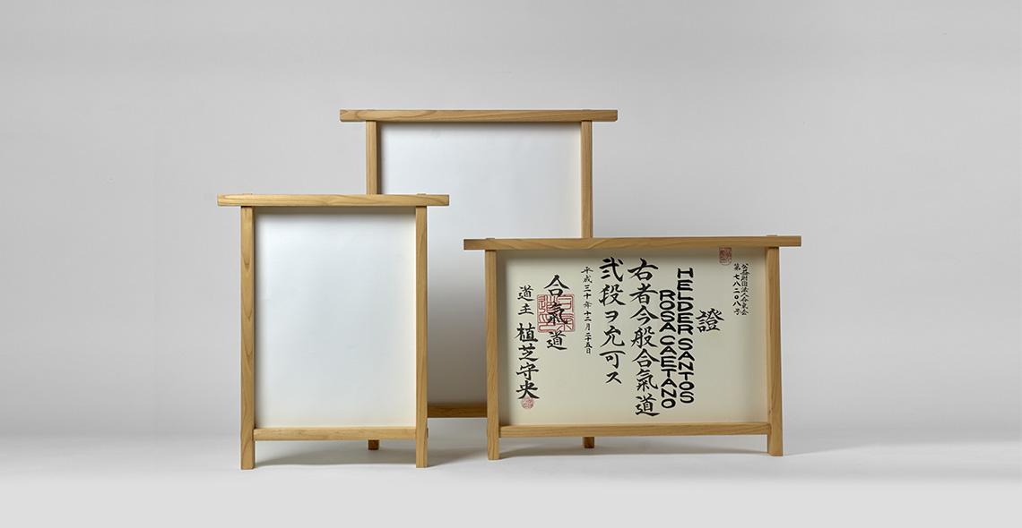 Double Tenon Picture Frame by DAIKUKAI - natural finish - japanese traditional design in chestnut wood